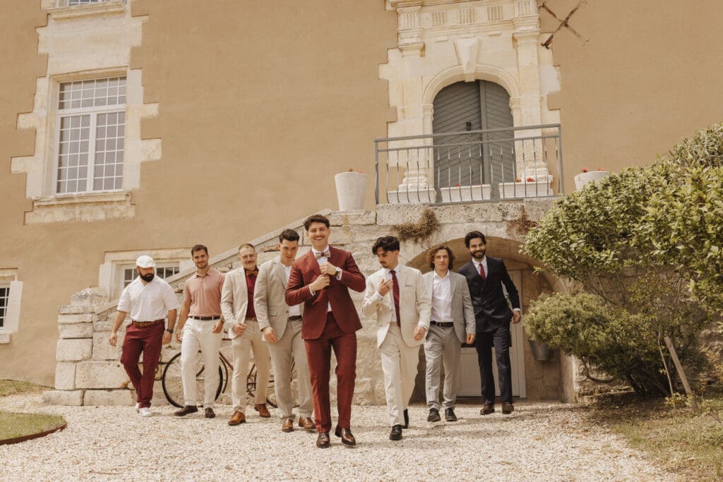 Photos de groupe cocktail mariage au Logis des Calices Jurignac — photographe mariage Charente Nouvelle-Aquitaine